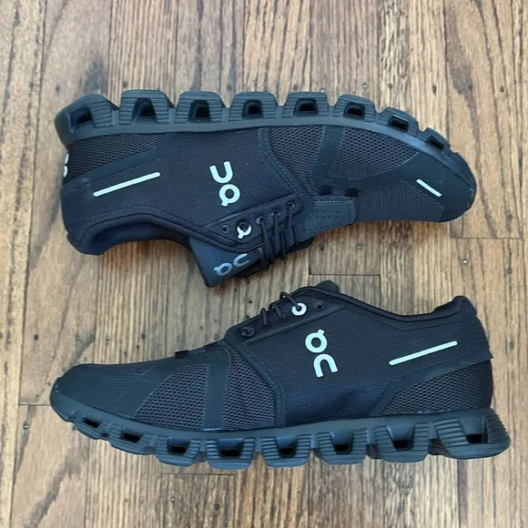 On Cloud 5 Men's Black Running Shoes