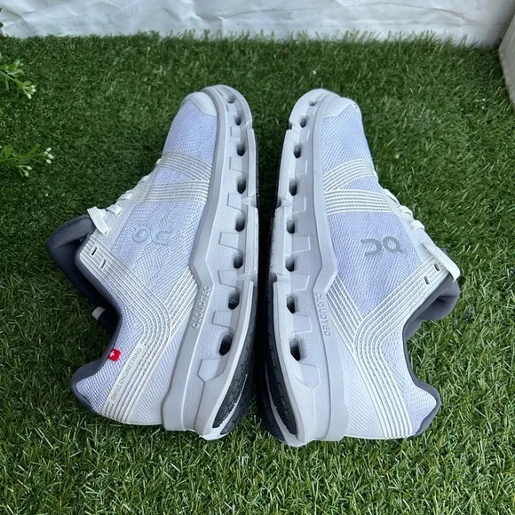 ON Cloudgo White | GlacierWOMEN SHOES size 9.5 NEW