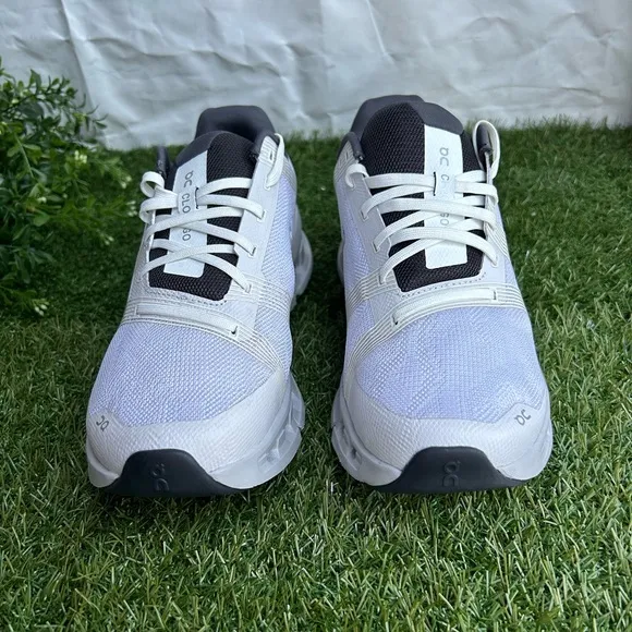 ON Cloudgo White | GlacierWOMEN SHOES size 9.5 NEW
