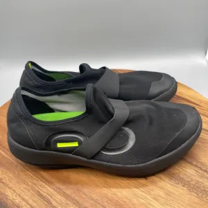 OOFOS 00MG Low Shoes Mens 10.5 Black Mesh Walking Lightweight Recovery Comfort