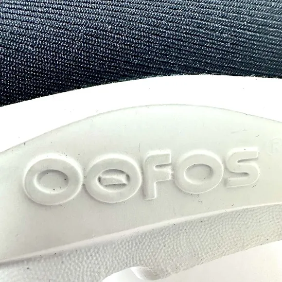 OOFOS OOmg Sport Men's/Women's Recovery Shoes Black Sz 10.5 Lightweight Comfort