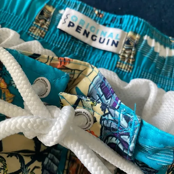 ORIGINAL PENGUIN swim trunks! FUN Hula/Hawaiian print /mesh lined/3 pockets!🌴