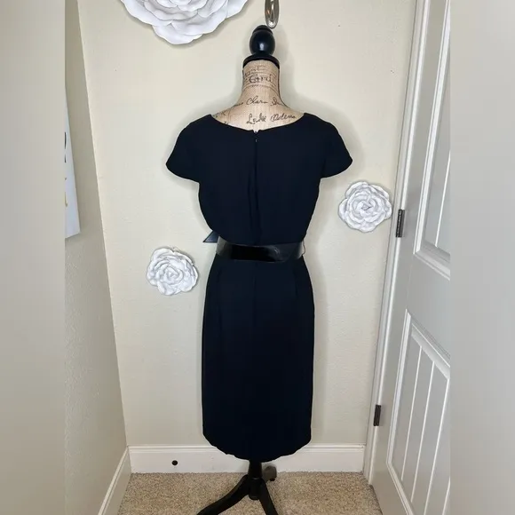 Oscar de la Renta Cap Sleeve Sheath Black Cocktail Dress Size 12