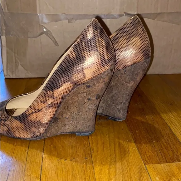 Oscar de la Renta Metallic Wedges Crocodile Print