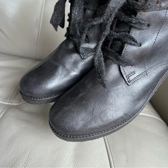 Papucei Handmade Italian Leather Ankle Boots Sz 40 US 9 Red Lining Moto Grunge