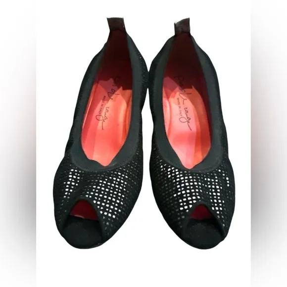 Pas De Rouge Women's Shoes Peep Toe Wedges black nubuck suede leather 38 1/2‎