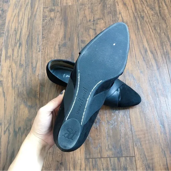Paul Green • Daniella black suede wedges pumps heels pointed toe elastic strap