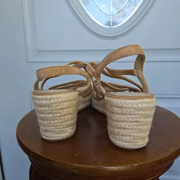 Pelle Moda Kortez Espadrille Wedges Tan