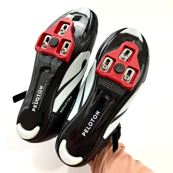 Peloton Original Cycling Bike Shoes Women’s Sz 39 US Sz 8 - Black Classic Velcro