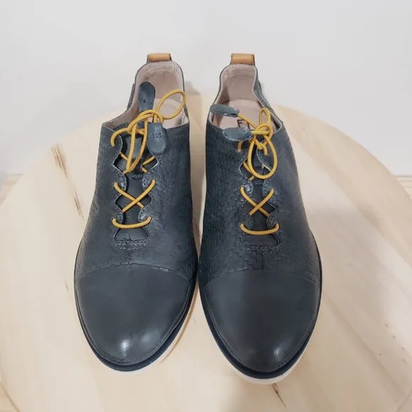 Pikolinos Oxford Shoes Women's Size 41 Navy Blue Lace up Classic Casual Academia