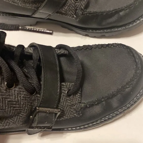 POLO RALPH LAUREN COMBAT BLACK AND GRAY BOOTS SIZE 6