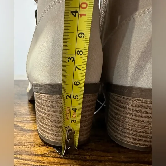 Pop Girls Bone Venti Block Heel Lace Up Boots NWT Various Sizes