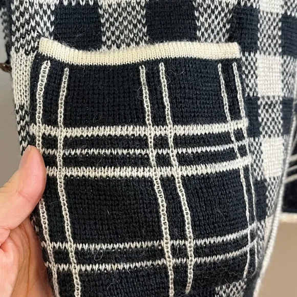 Potomac Collection Women Sweater Size 1X Black Wool Button Down Cream Check Plus