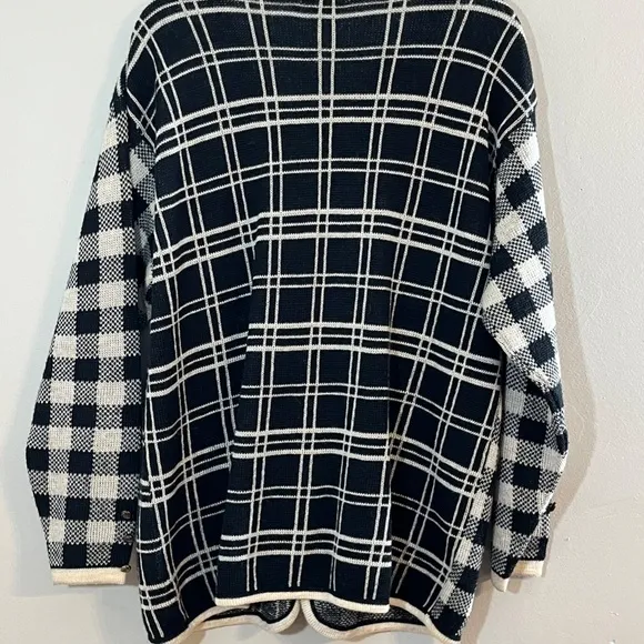 Potomac Collection Women Sweater Size 1X Black Wool Button Down Cream Check Plus