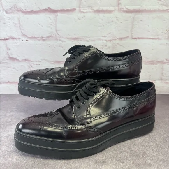 Prada Oxford Wingtip Platform Derby US 11 UK 10 Red Leather Brogue Lace Up