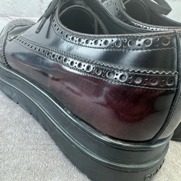 Prada Oxford Wingtip Platform Derby US 11 UK 10 Red Leather Brogue Lace Up