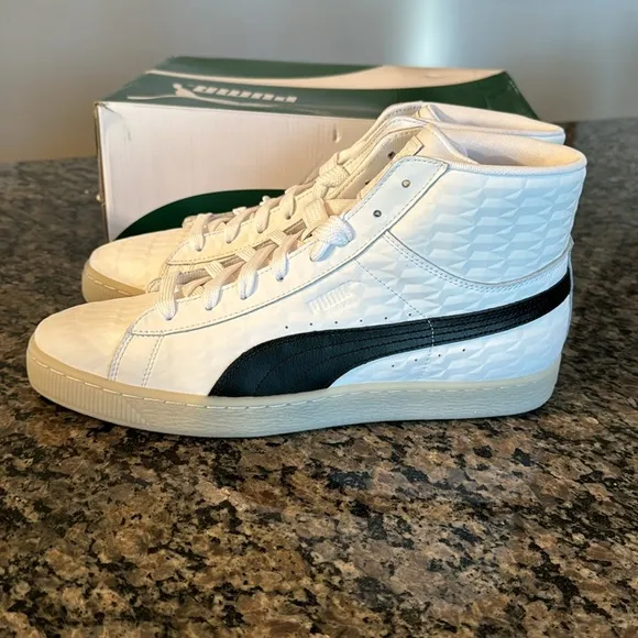 Puma Basket Classic Mid embossed NIB 11.5