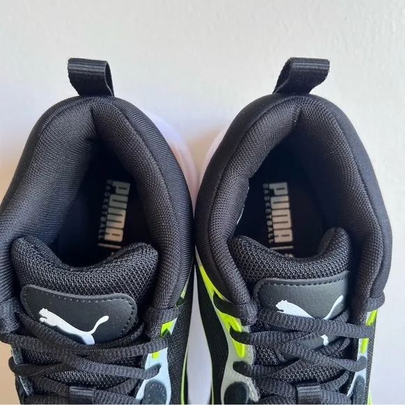 Puma Playmaker Pro Jet Black Lime Squeeze Men's Shoe Size 8 #B1662