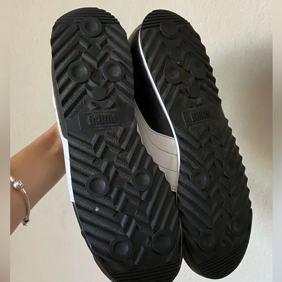 Puma Roma Basic Black White Sneakers Size 10,5