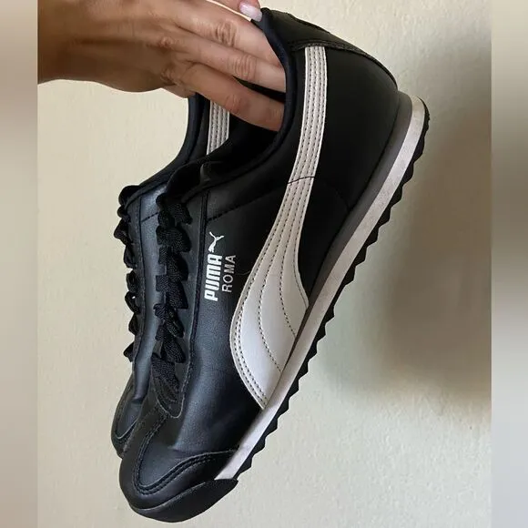 Puma Roma Basic Black White Sneakers Size 10,5