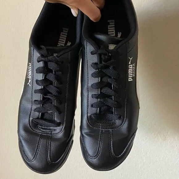 Puma Roma Basic Black White Sneakers Size 10,5