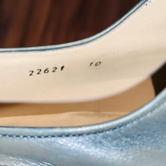 R Benedetto leather Wingtip Oxford.
