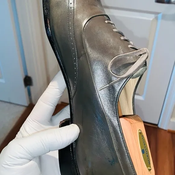 R Benedetto leather Wingtip Oxford.