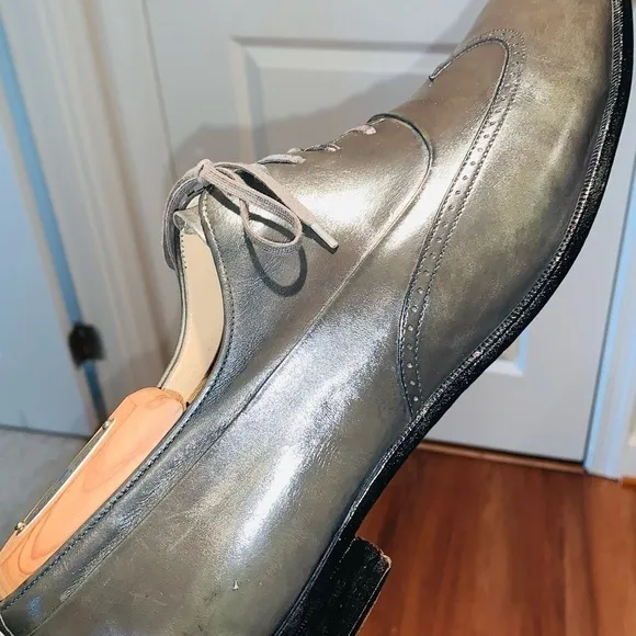 R Benedetto leather Wingtip Oxford.