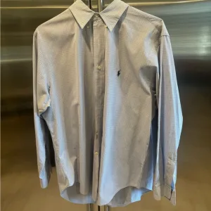 RALPH LAUREN button down! Classic and classy!!! Plaid, like NEW🕺see pic 4 more: