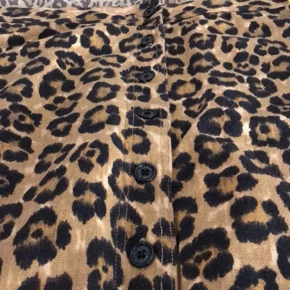 RALPH LAUREN size 14 Leopard print, button down skirt with pockets Aragon print