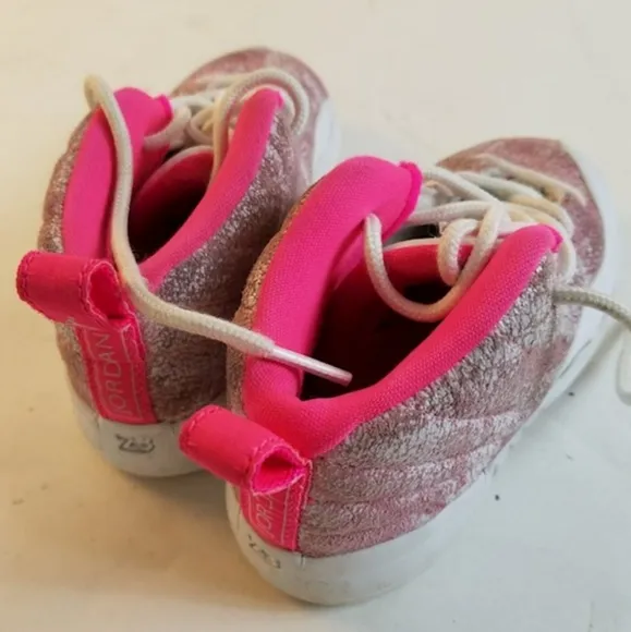 Rare Jordan Retro 12 Arctic Pink sneakers Athletic shoes nike 10c ps ice cream