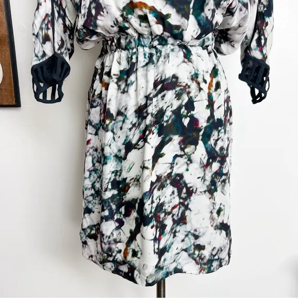 Rebecca Minkoff NWT Silk Sunny Dress in Broken Glass Print size 2
