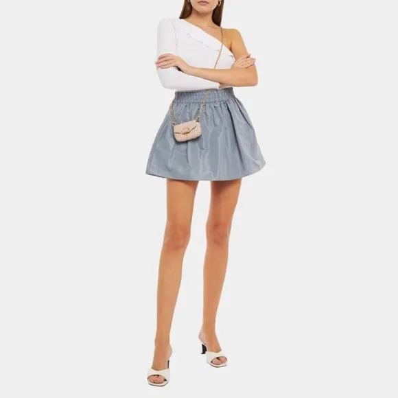 RED VALENTINO ELASTIC WAISTBAND FLARED MINI SKIRT Medium