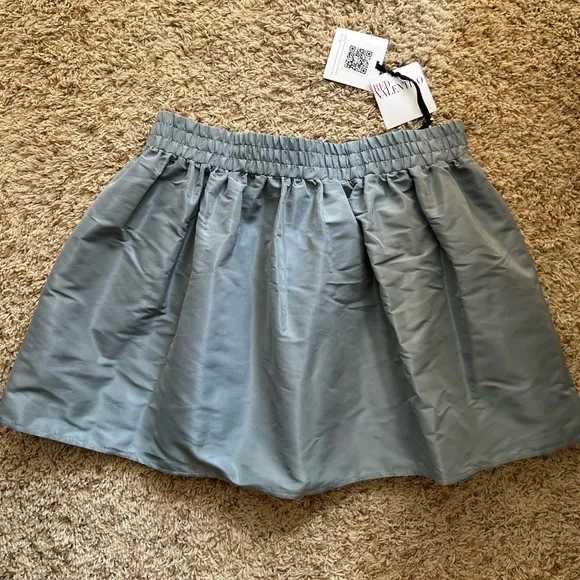 RED VALENTINO ELASTIC WAISTBAND FLARED MINI SKIRT Medium