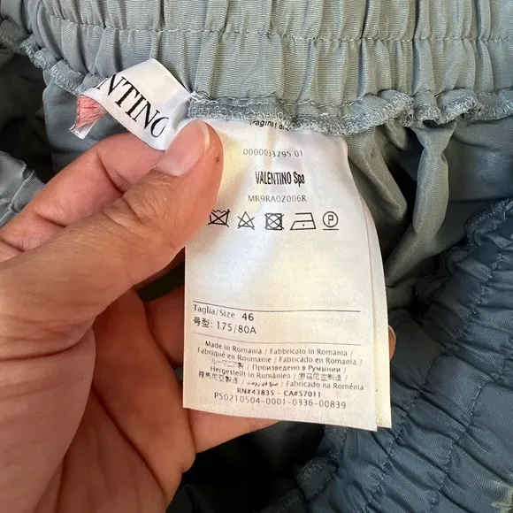 RED VALENTINO ELASTIC WAISTBAND FLARED MINI SKIRT Medium