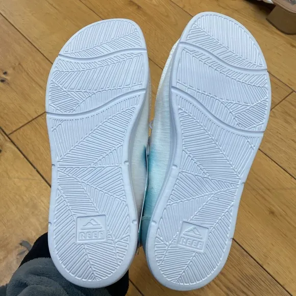 Reef off white cushion coast slip on shoes