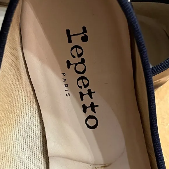 Repetto patent leather Blue Cinderella Ballet Flats with Bow Detail