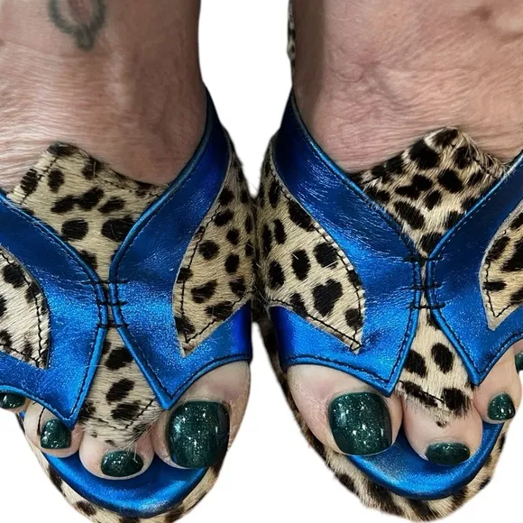 Retro cheetah/Leopard Print metallic foil Blue Platform Wedges
