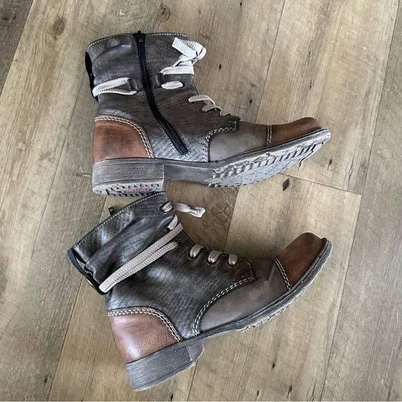 Rieker Payton Brandy Combat Newspaper Print Boots