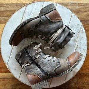 Rieker Payton Brandy Combat Newspaper Print Boots