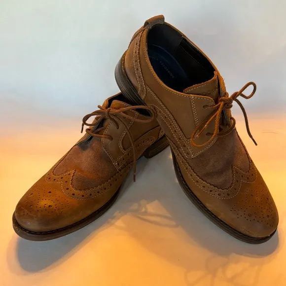 ROCKPORT CG7317 Men’s Wynstin Tan Wingtip Shoes Size 9.5 EUC