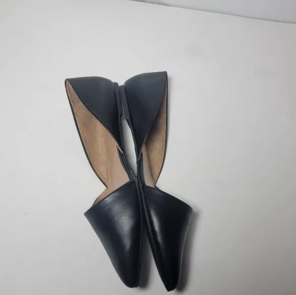 ROHB By Joyce Azria Black pointy toe D'Orsay ballerina flats NWOT. size …