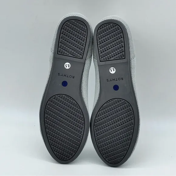 Rothy’s Birdseye Flax Round Toe Flats. Size 8.5