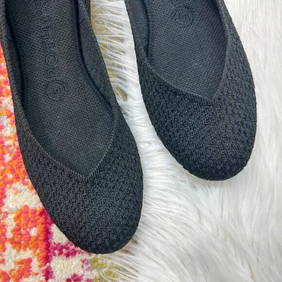 Rothy's Black Lightweight Knit Slip On Honeycomb Round Toe Flats 8.5