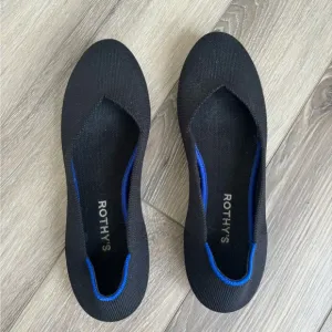 Rothy’s Black Round Toe Flats Woman’s Size 9.5