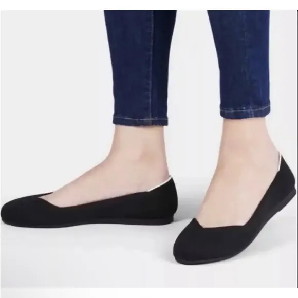Rothy's Black Round Toe White Halo Ballet Flats Retired