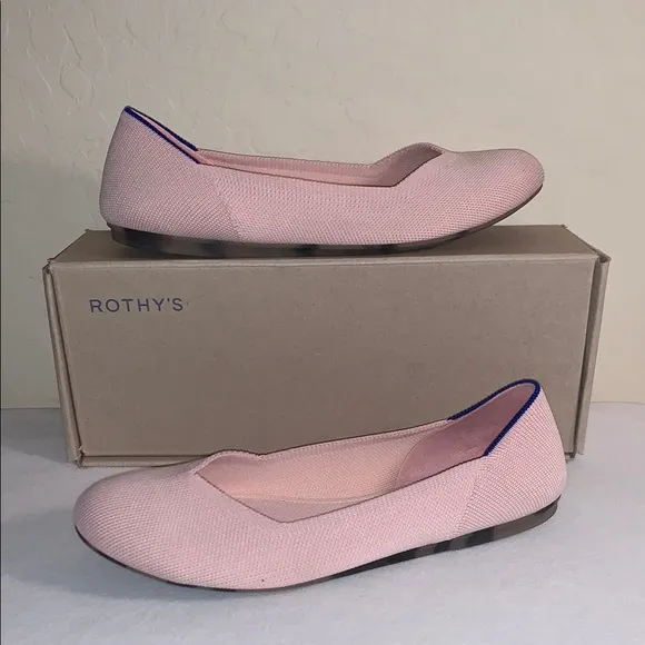 ROTHY’S BRAND NEW IN BOX SIZE 8.5 ROUND TOE SLIP ON FLATS