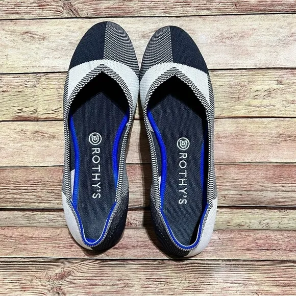 Rothy’s Captoe Round Flats