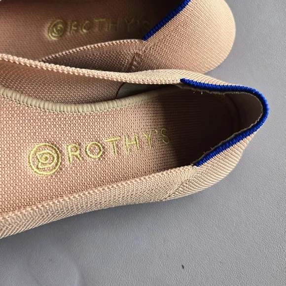 Rothy’s Coral Round Toe Flat Shoes Women’s 7 Comfy Coquette Travel Balletcore