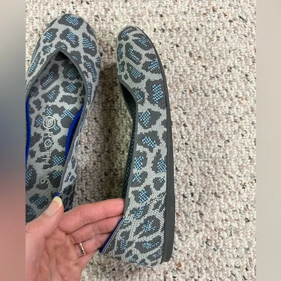 Rothys Grey Spot Flats size 8